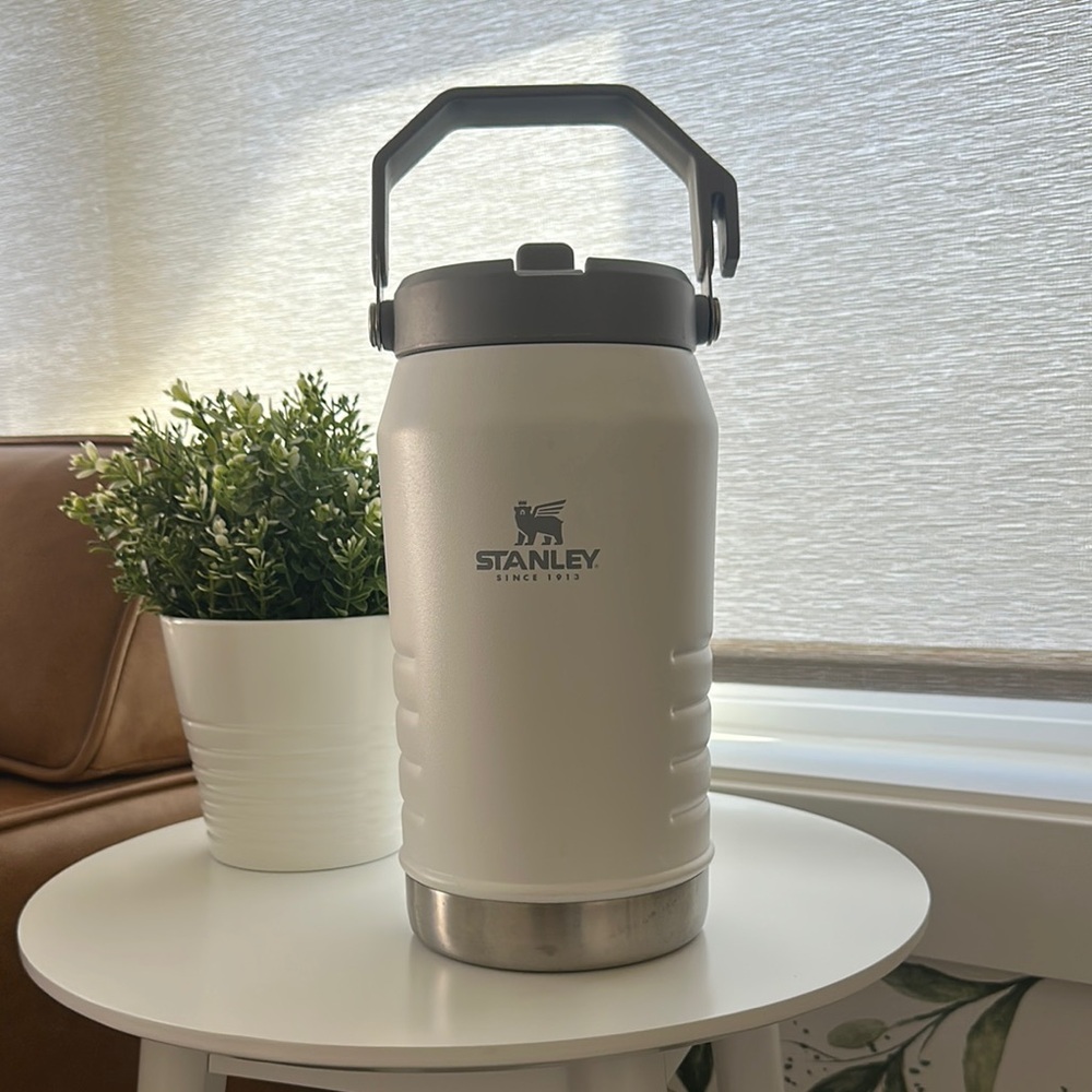 Stanley White Insulated Water Jug